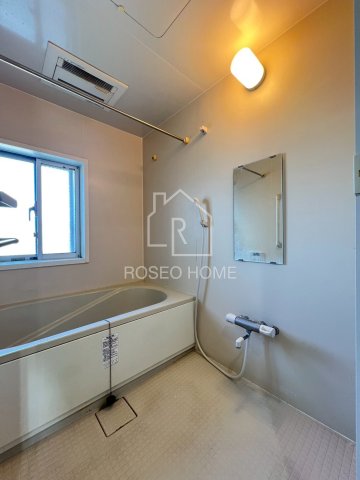 バス・シャワールーム　同マンション別部屋：参考写真