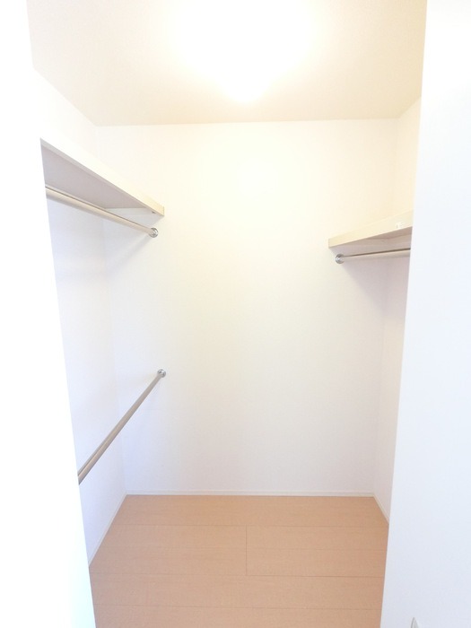 収納　図面と現状に相違がある場合には現状を優先