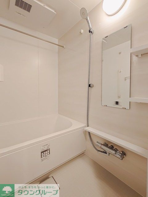バス・シャワールーム　※写真は同タイプ住戸です。