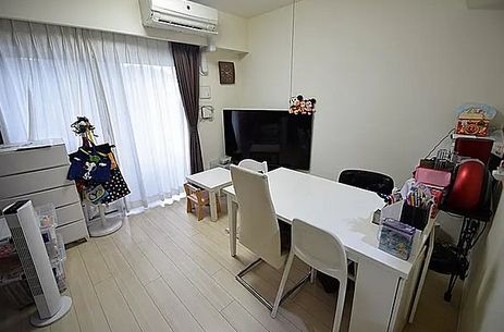 居室・リビング　同物件・類似タイプ3LDKの室内　イメージとして