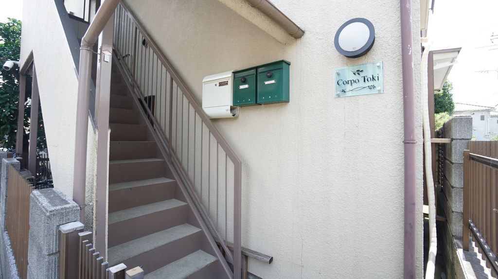 エントランス　庭