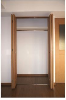 収納　反転タイプになります。