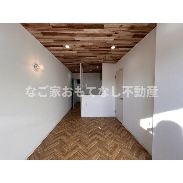 居室・リビング　※同タイプ写真