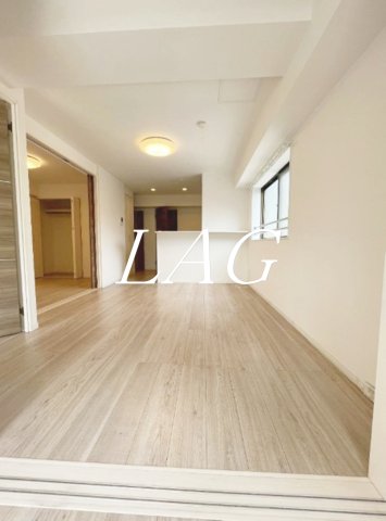 居室・リビング　洋室のお部屋です。