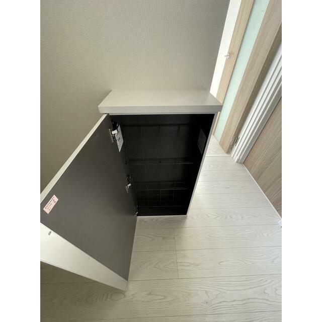 玄関　同物件別部屋