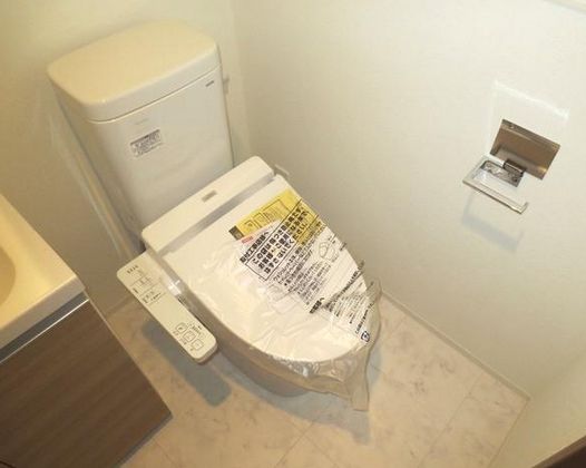 トイレ　★温水洗浄便座★