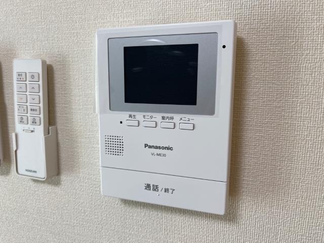 セキュリティ　カメラ付インターホン（イメージ）