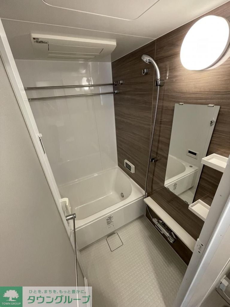 バス・シャワールーム　バス