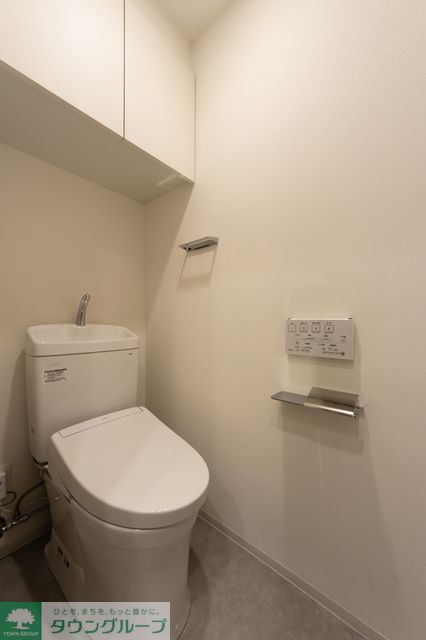 トイレ　※写真は同タイプ住戸です。