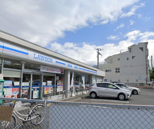 コンビニ　ローソン 松ヶ崎駅前店（コンビニ）まで1486m