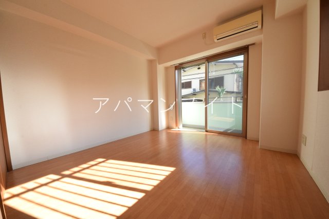 居室・リビング　使い勝手の良いお部屋です！