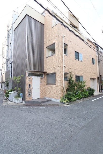 フラーハウス