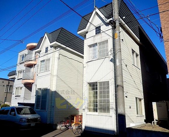 建物外観　契約金軽減キャンペーン実施中♪