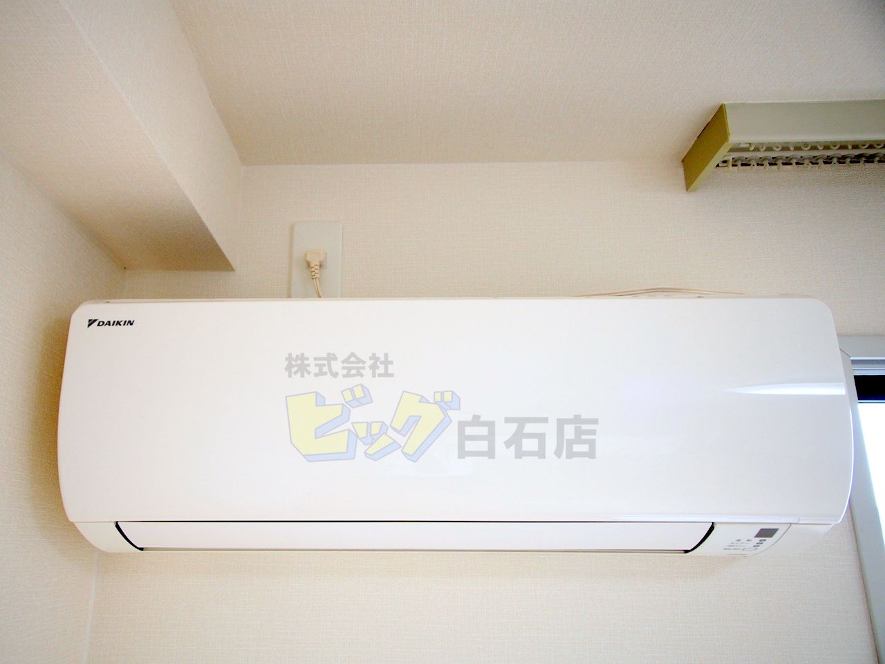 その他設備　夏も快適なエアコン付きです♪