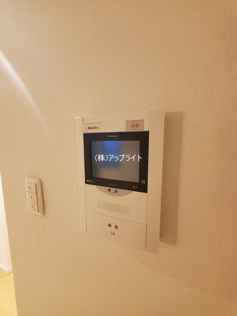 セキュリティ　モニター付インターホン