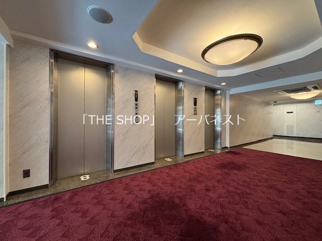 その他共有部分　8階エレベーターホール