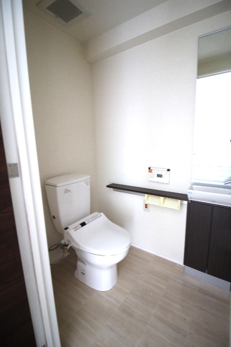 Comodo覚王山のトイレ写真