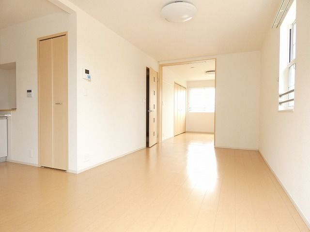 シュヴェルニーのその他写真