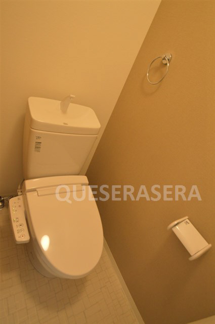 地下鉄谷町線 千林大宮駅 徒歩10分 3階建 築39年のトイレ写真