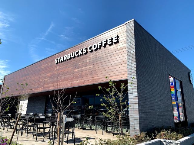 飲食店　スターバックスコーヒー　アクロスプラザ恵那店（飲食店）まで950m