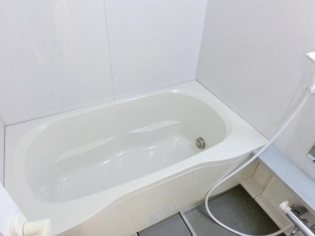 バス・シャワールーム　★追焚き付のバスルームです★