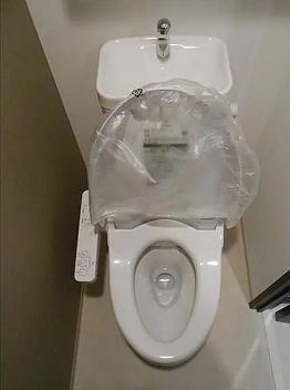 トイレ　参考写真：別部屋タイプ