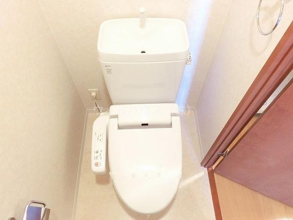 トイレ　ウォシュレット！