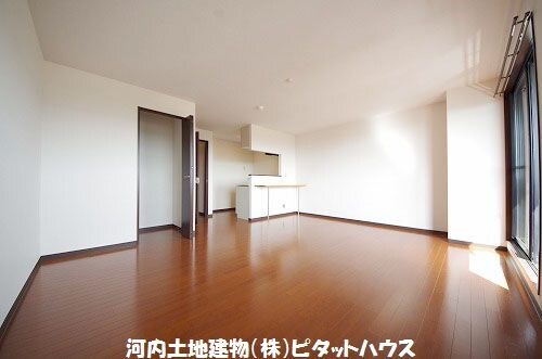 居室・リビング　リビング
