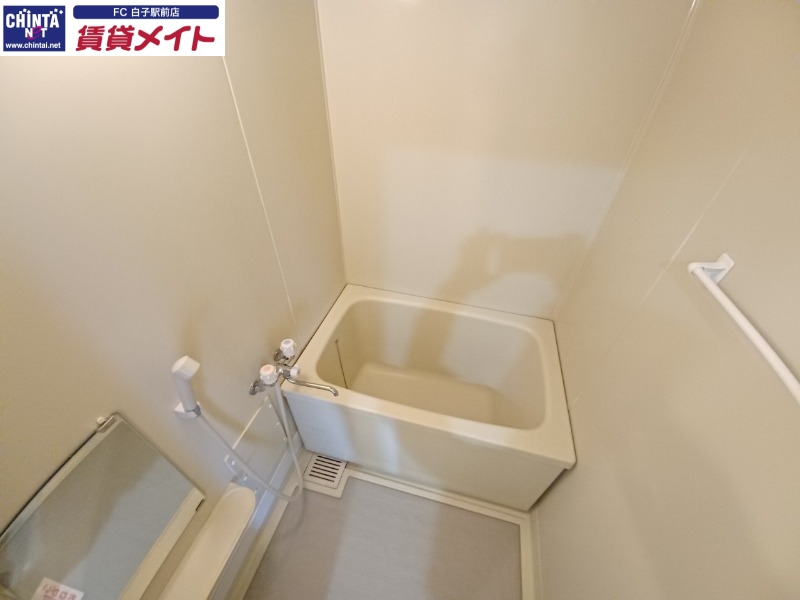 バス・シャワールーム　同型参考写真
