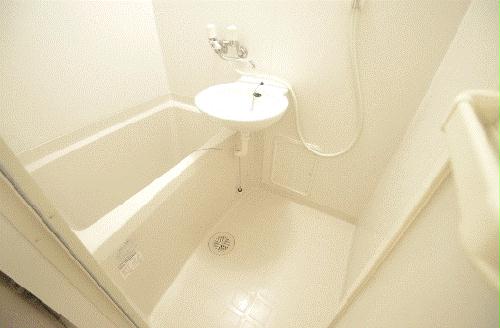 バス・シャワールーム　備品や設備仕様は号室等により異なります現地をご確認下さい。
