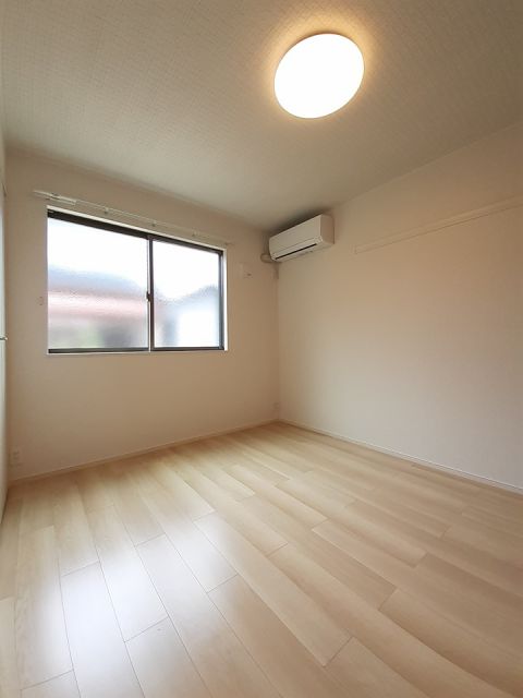 クロエ Iの内装写真