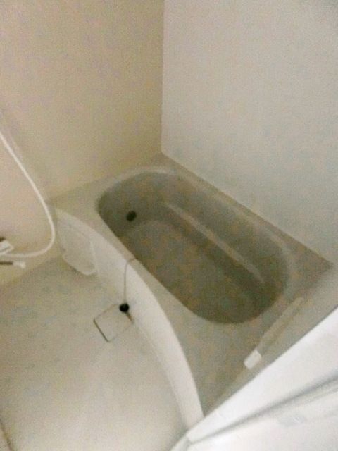 バス・シャワールーム　バスルーム