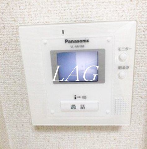 セキュリティ　モニター付きインターフォンです。