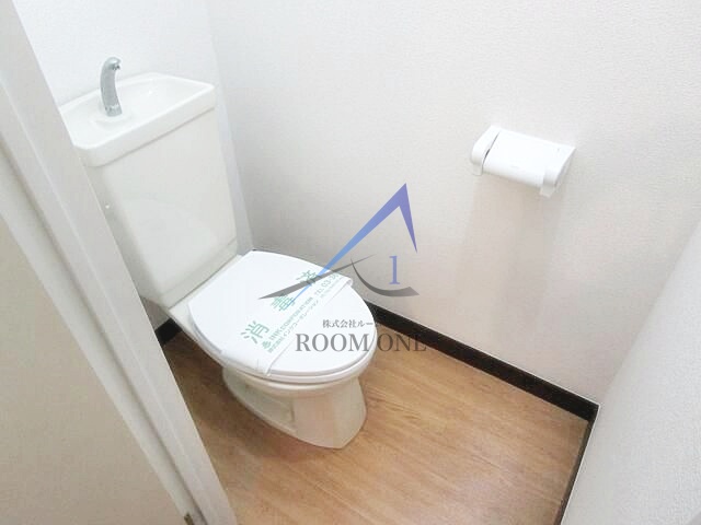 ハイツアカツキのトイレ写真