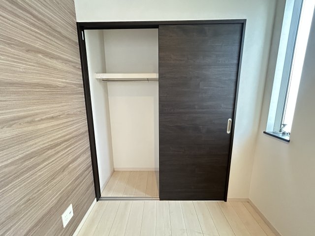 収納　※別号室の写真です。現況優先となります。