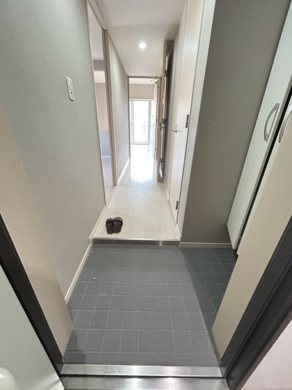 玄関　※別部屋の写真です