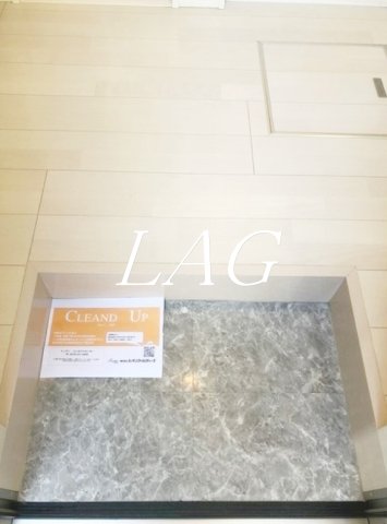 玄関　玄関です。