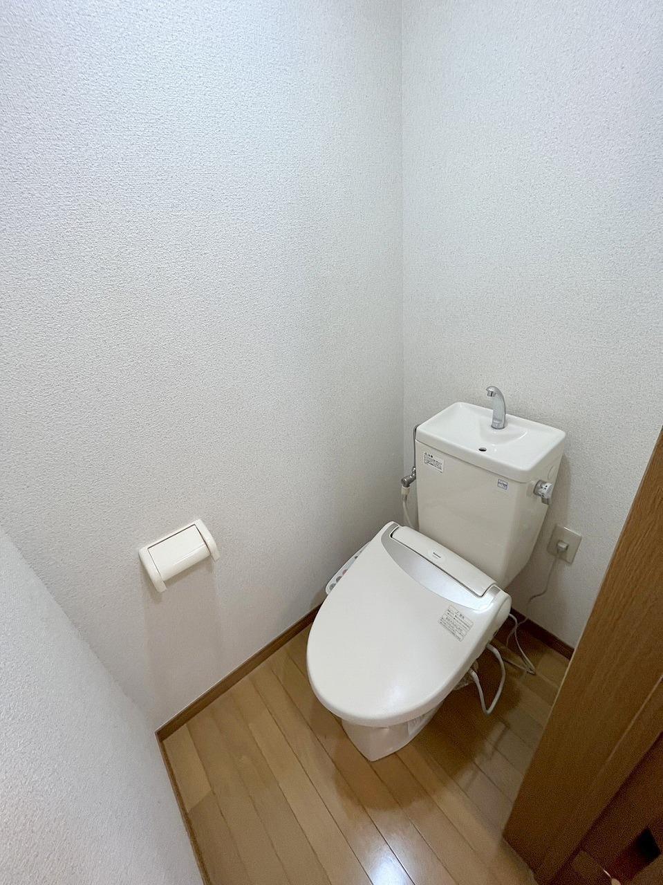 貞山ビルのトイレ写真