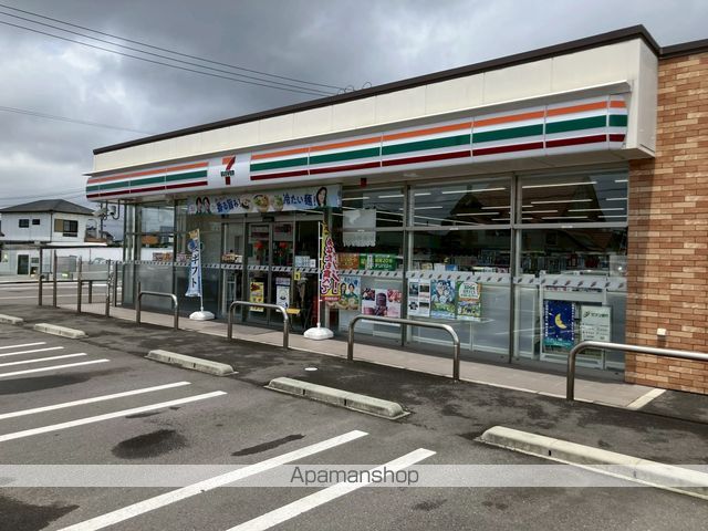 コンビニ　セブンイレブン（コンビニ）まで2468m