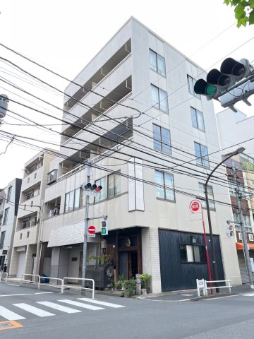 都営大江戸線 牛込神楽坂駅 徒歩4分 築47年