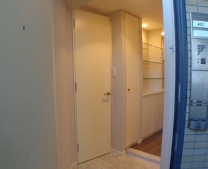玄関　ドゥーエ西麻布I（別部屋参考画像）