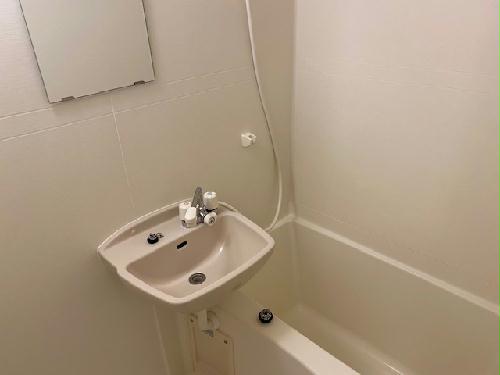 バス・シャワールーム　設備・使用は号室により異なる為、現況を優先致します。