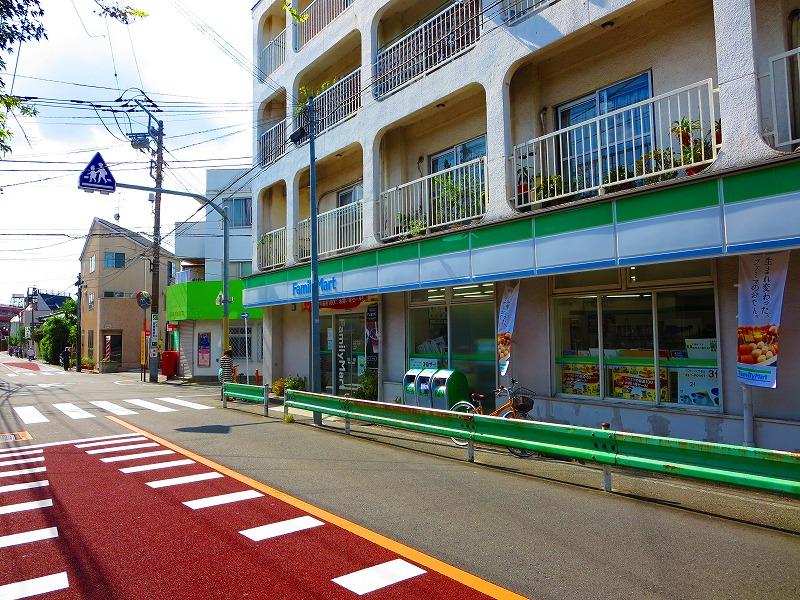 コンビニ　ファミリーマート緑が丘一丁目店（コンビニ）まで376m