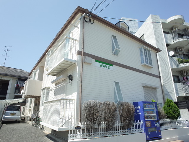 神戸市須磨区松風町のアパートの建物外観