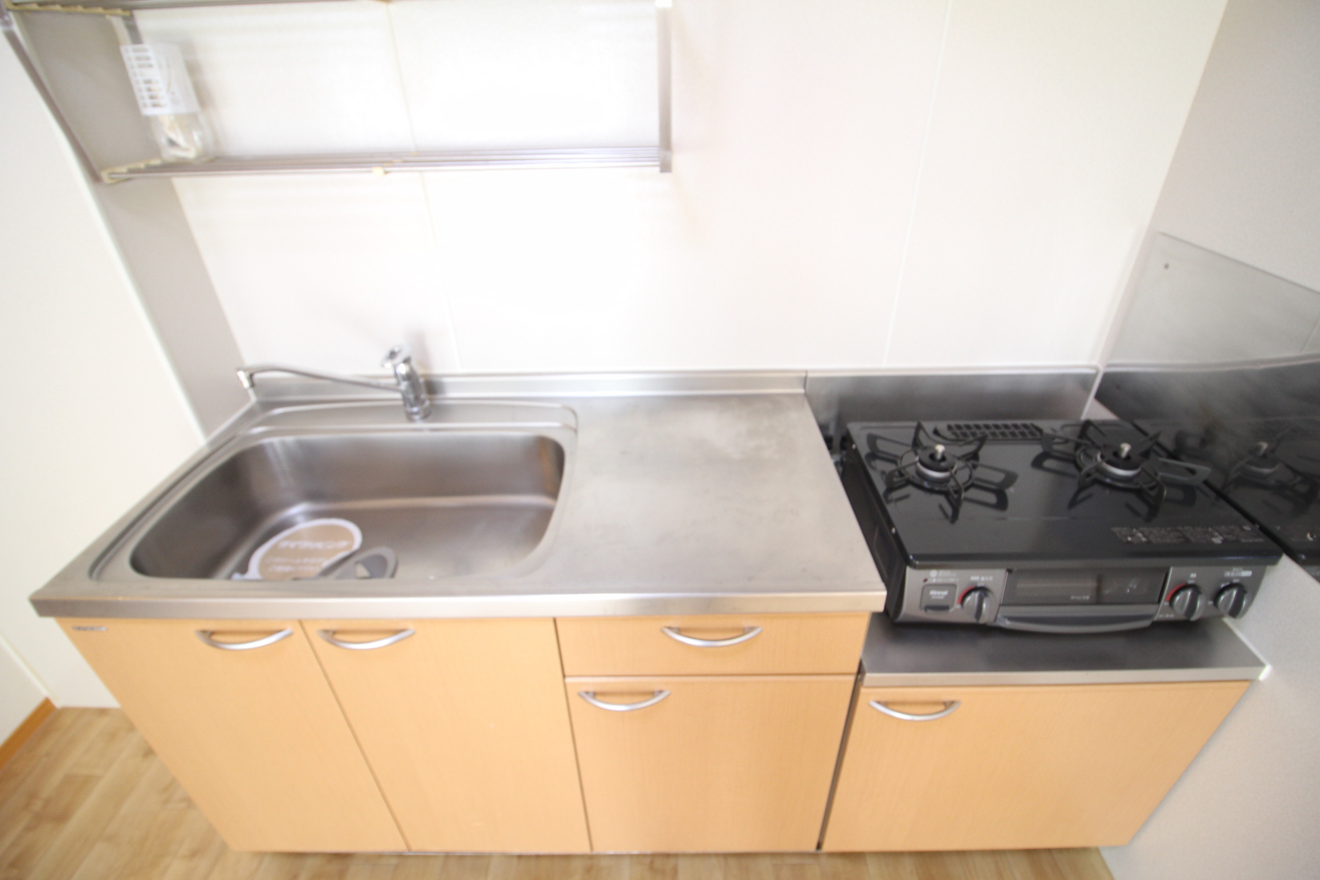 キッチン　２口コンロで同時調理可能！