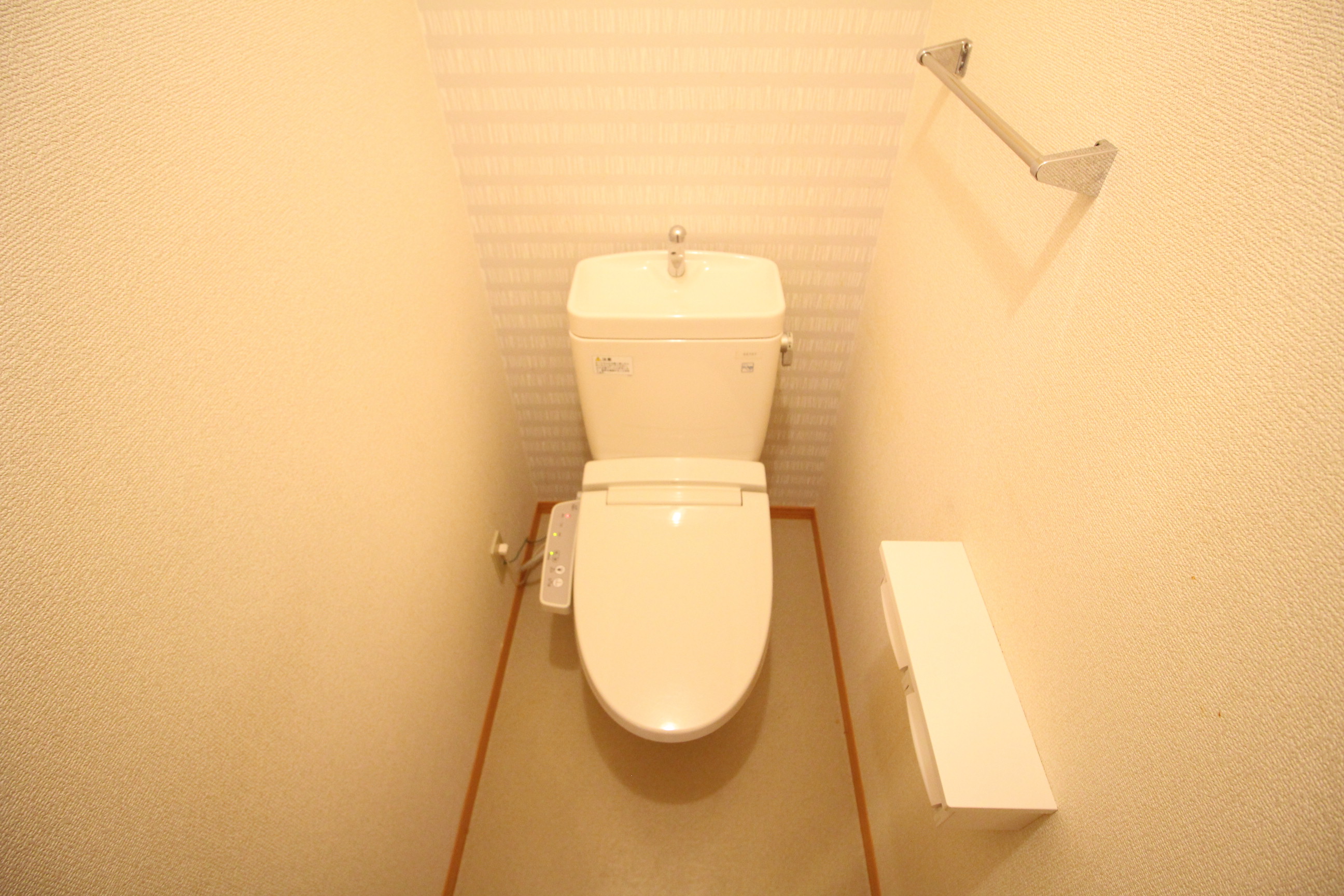 トイレ　温水洗浄暖房便座♪