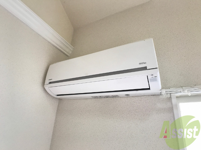 その他設備　あらかじめエアコンがついています。夏も冬も快適ですよ。