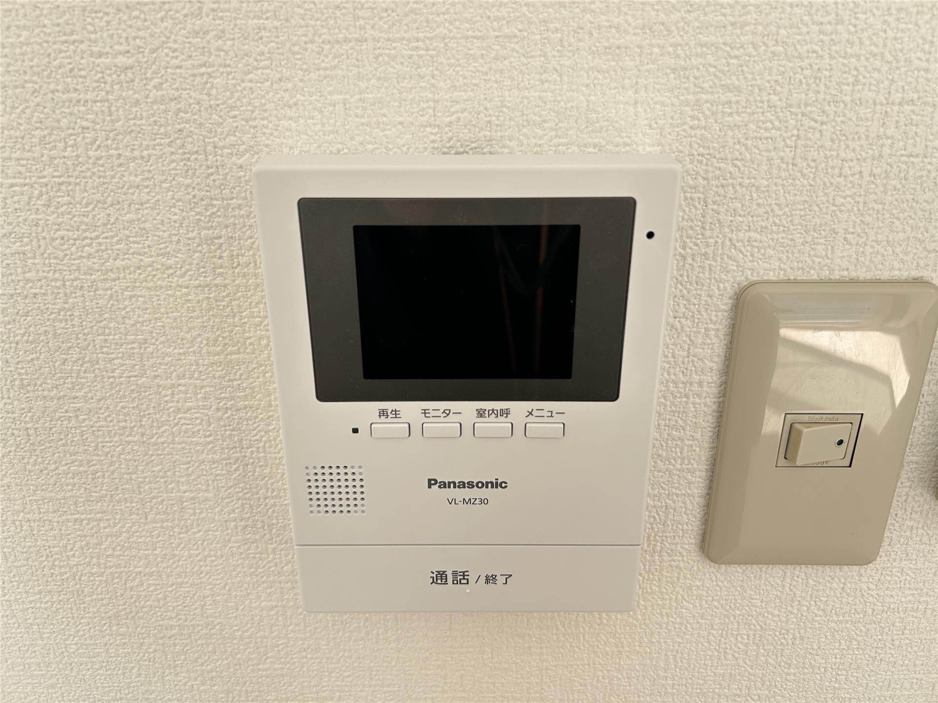 セキュリティ　モニタ付インターホン