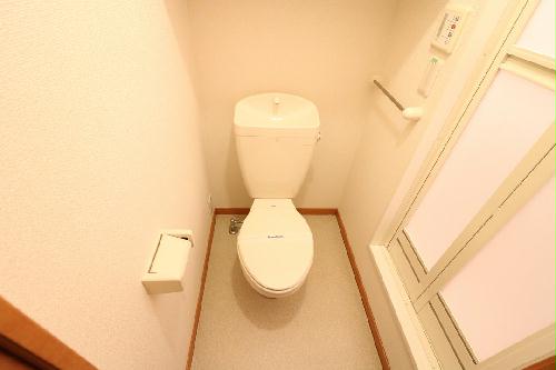 トイレ　バスルーム・トイレの独立設計で快適な毎日を
