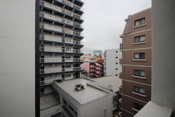 【広島市中区十日市町のマンションの眺望】